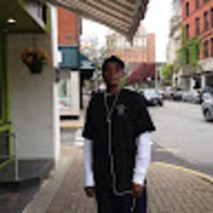 Meet your Posher, Janna